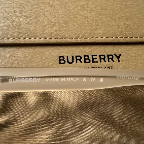Burberry Meryl, Light pink - Picture 3 of 4
